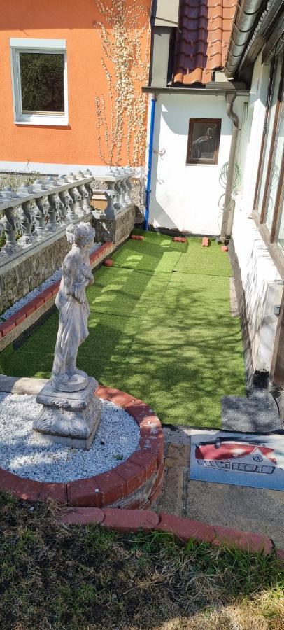 Innenstadtgarten-Wohnung Βόλφσμπεργκ Εξωτερικό φωτογραφία